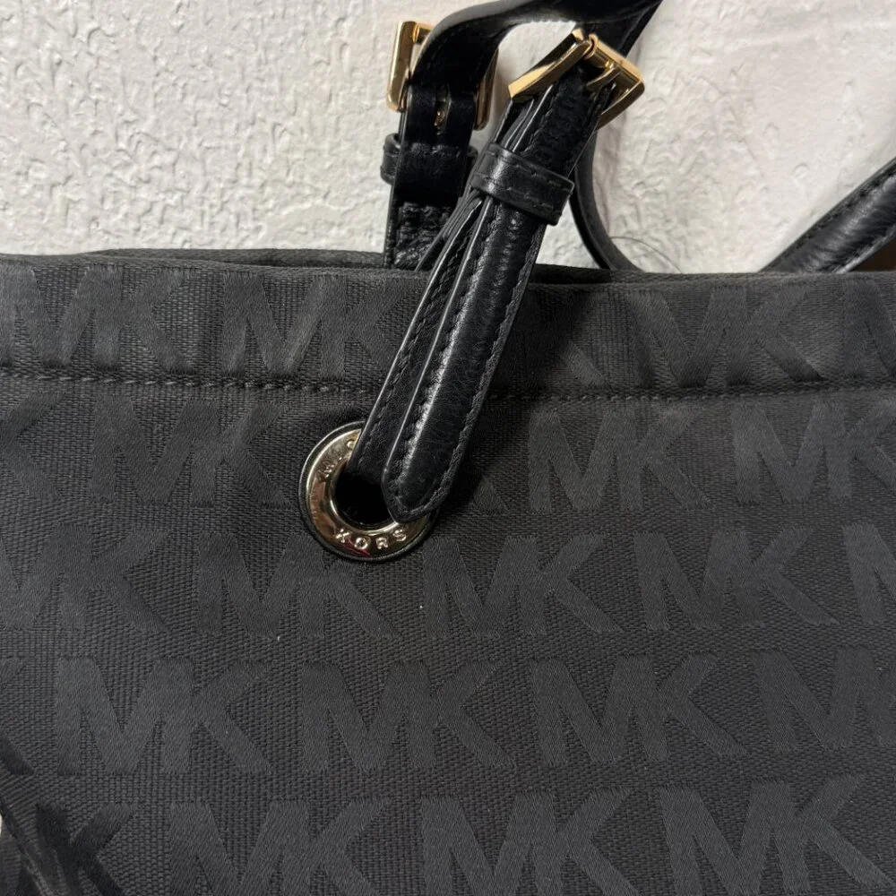 MICHAEL Michael Kors Jet Set Tote Black Monogram Nylon with Leather Straps